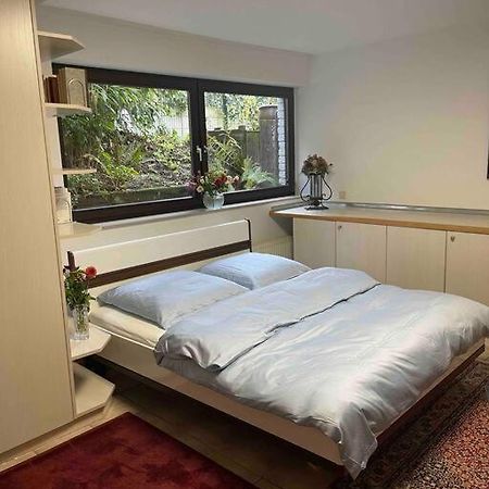 Schoene Ruhige Wohnung Düsseldorf Exteriér fotografie
